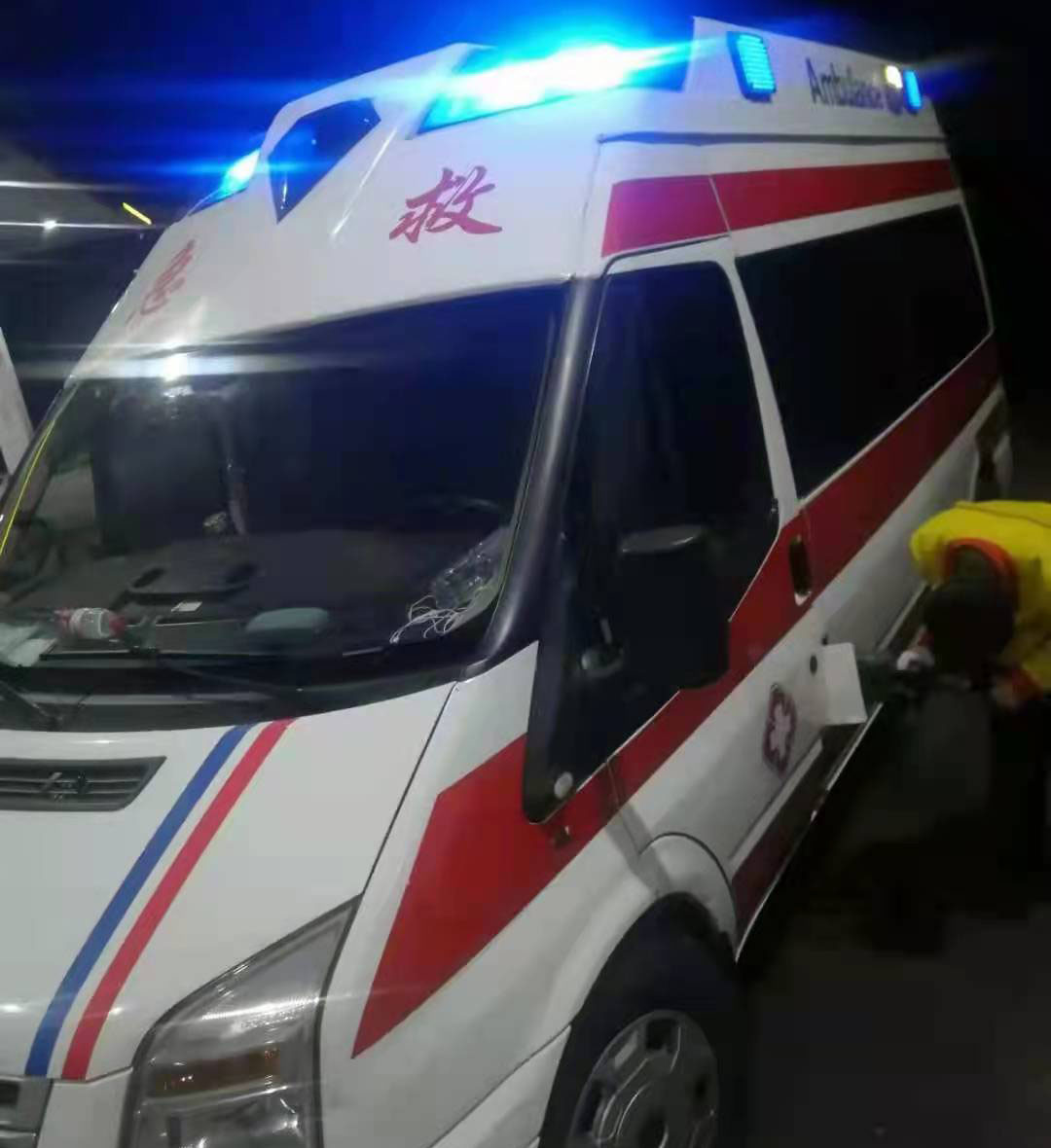 佛山专业救护车出租